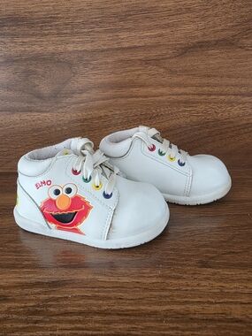 Sesame Street White Elmo Toddler Lace-Up Shoes with Rainbow Eyelets